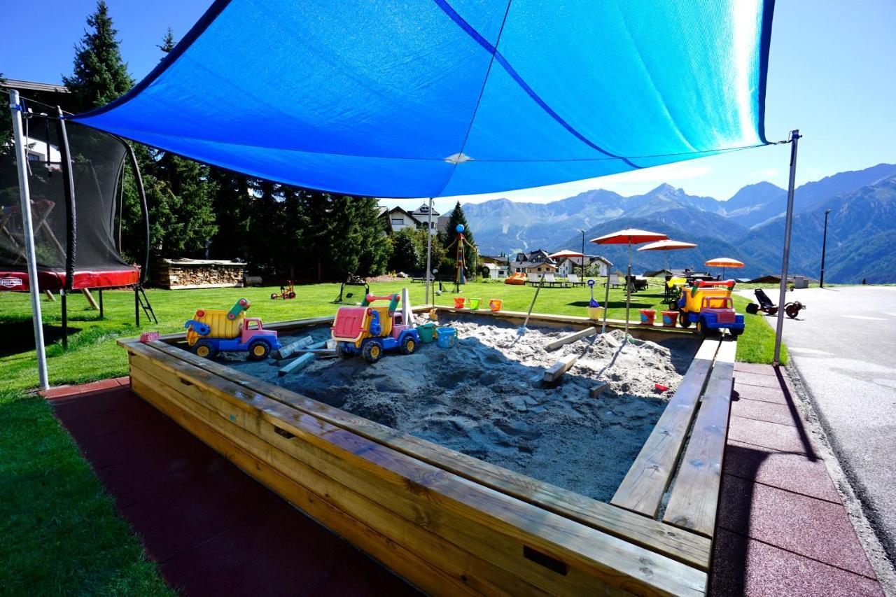 Apart-Hotel Alpinsonnenresidenz Fiss Extérieur photo